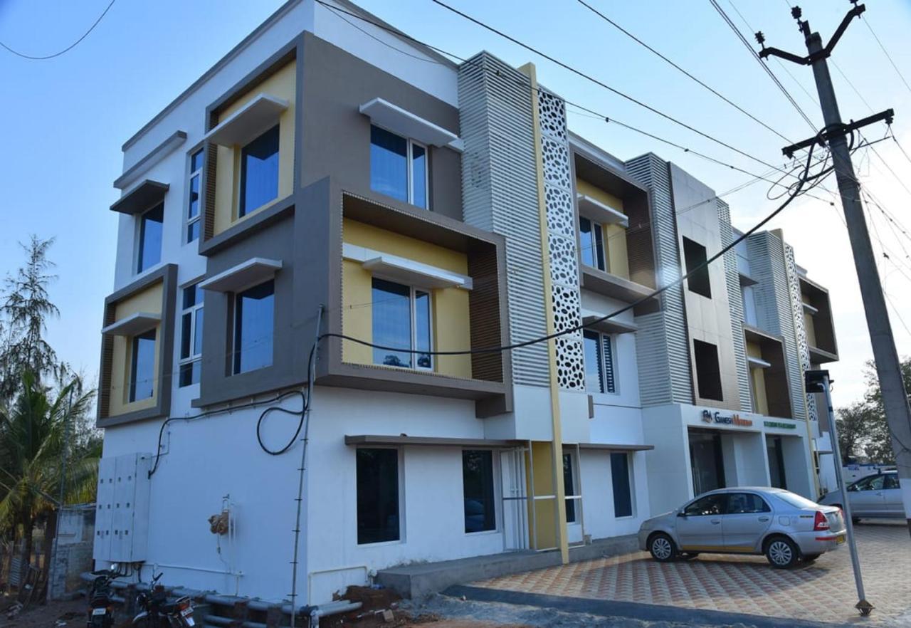Ganesh Meridian Tiruppattur Kültér fotó