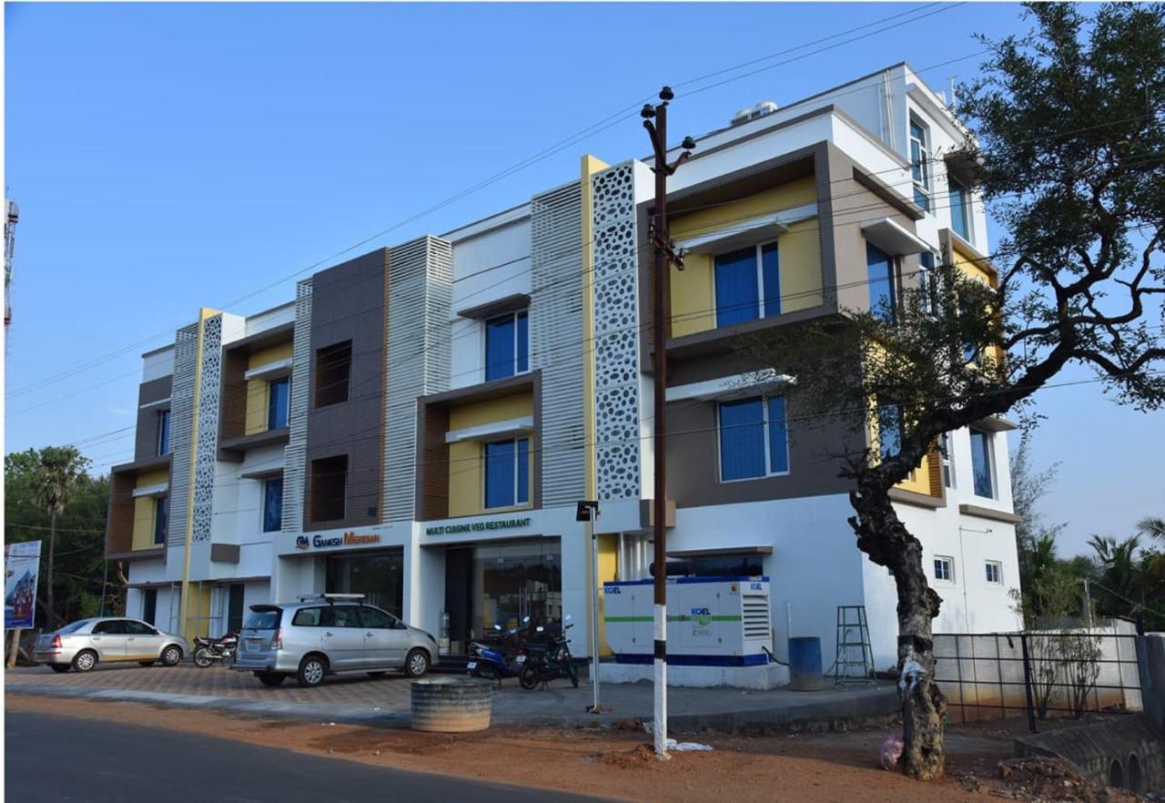 Ganesh Meridian Tiruppattur Kültér fotó